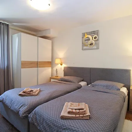 Fuer 2 Personen Ca 22 Qm In Pula, Istrien Istrische Riviera * Pula