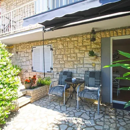 Fuer 2 Personen Ca 22 Qm In Pula, Istrien Istrische Riviera Apartment *